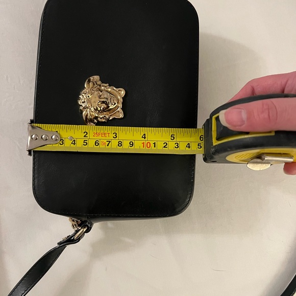 Versace Authentic - Picture 9 of 10